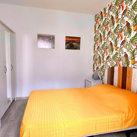 Town House With Patio In Quiet Residential Area 10 Min From Beach ตอร์เรโมลิโนส ภายนอก รูปภาพ
